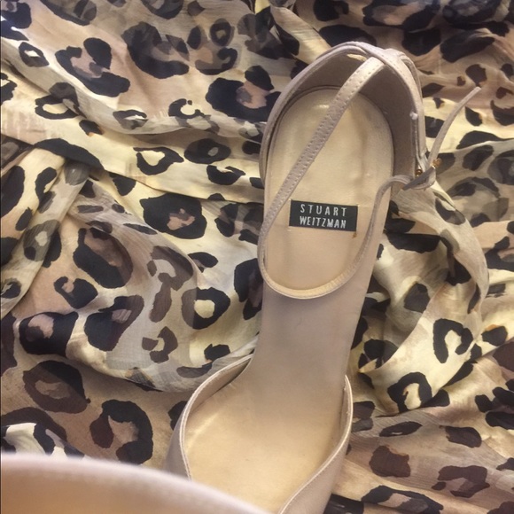Stuart Weitzman Cream Leather Heels - Picture 6 of 7